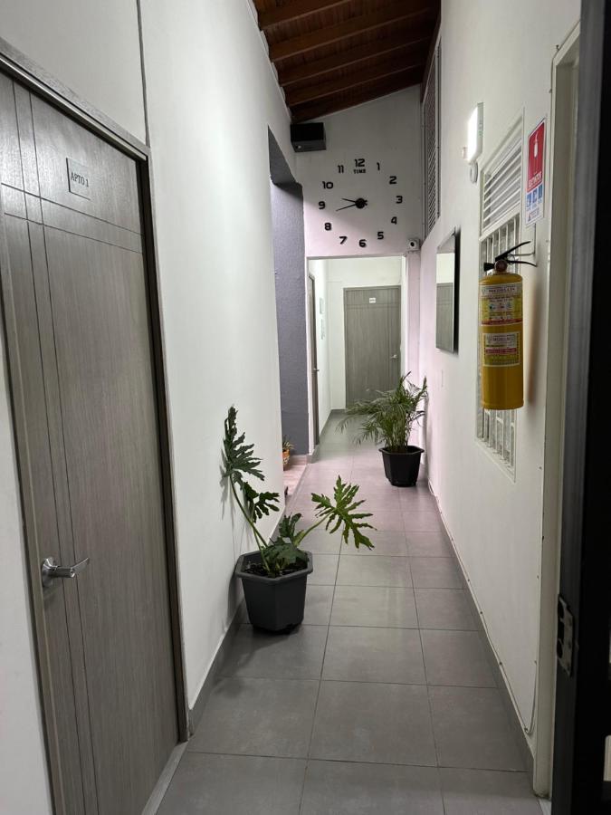 Aparta Estudio Amoblado 4 Medellin, San Joaquin Daire Dış mekan fotoğraf