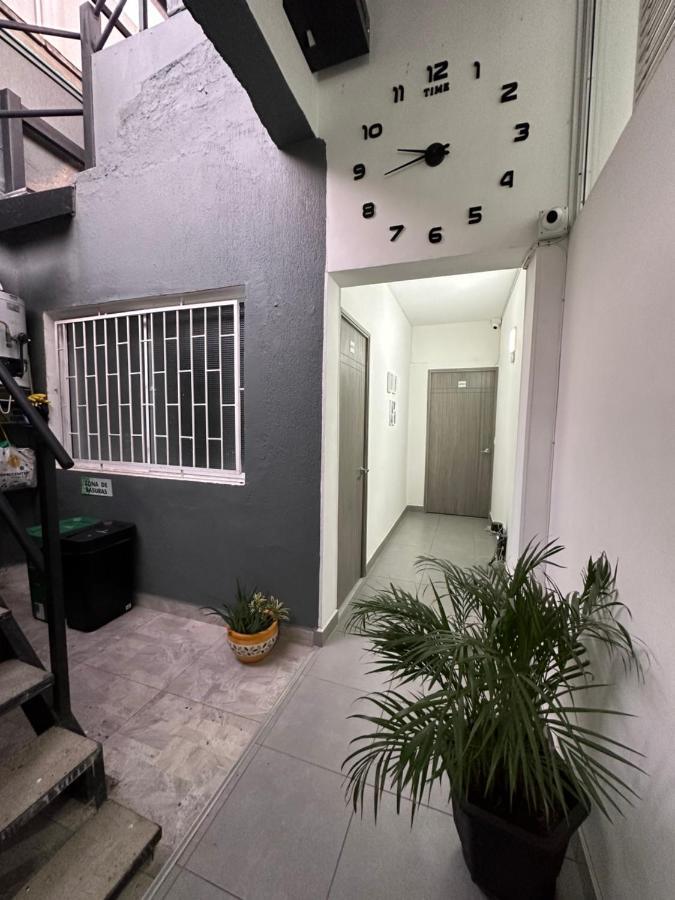 Aparta Estudio Amoblado 4 Medellin, San Joaquin Daire Dış mekan fotoğraf